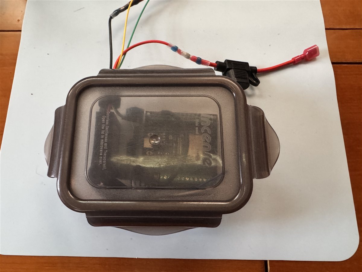 조립된 하이박스 모습